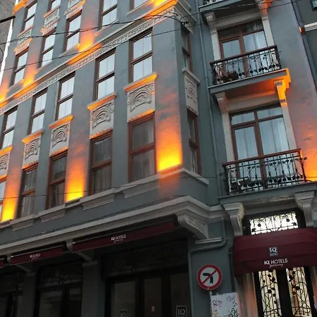 Iq Galatasaray Otel *