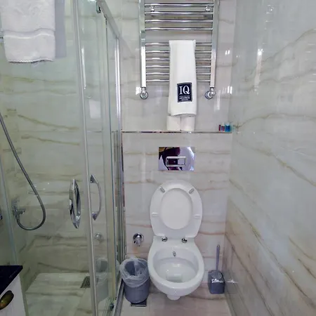 Iq Galatasaray Otel *