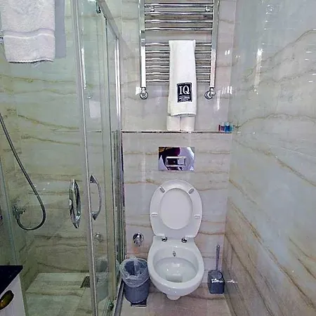 Iq Galatasaray Hotel 3*