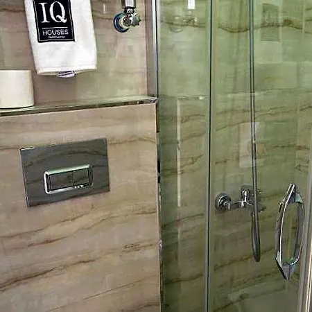 Iq Galatasaray Hotel